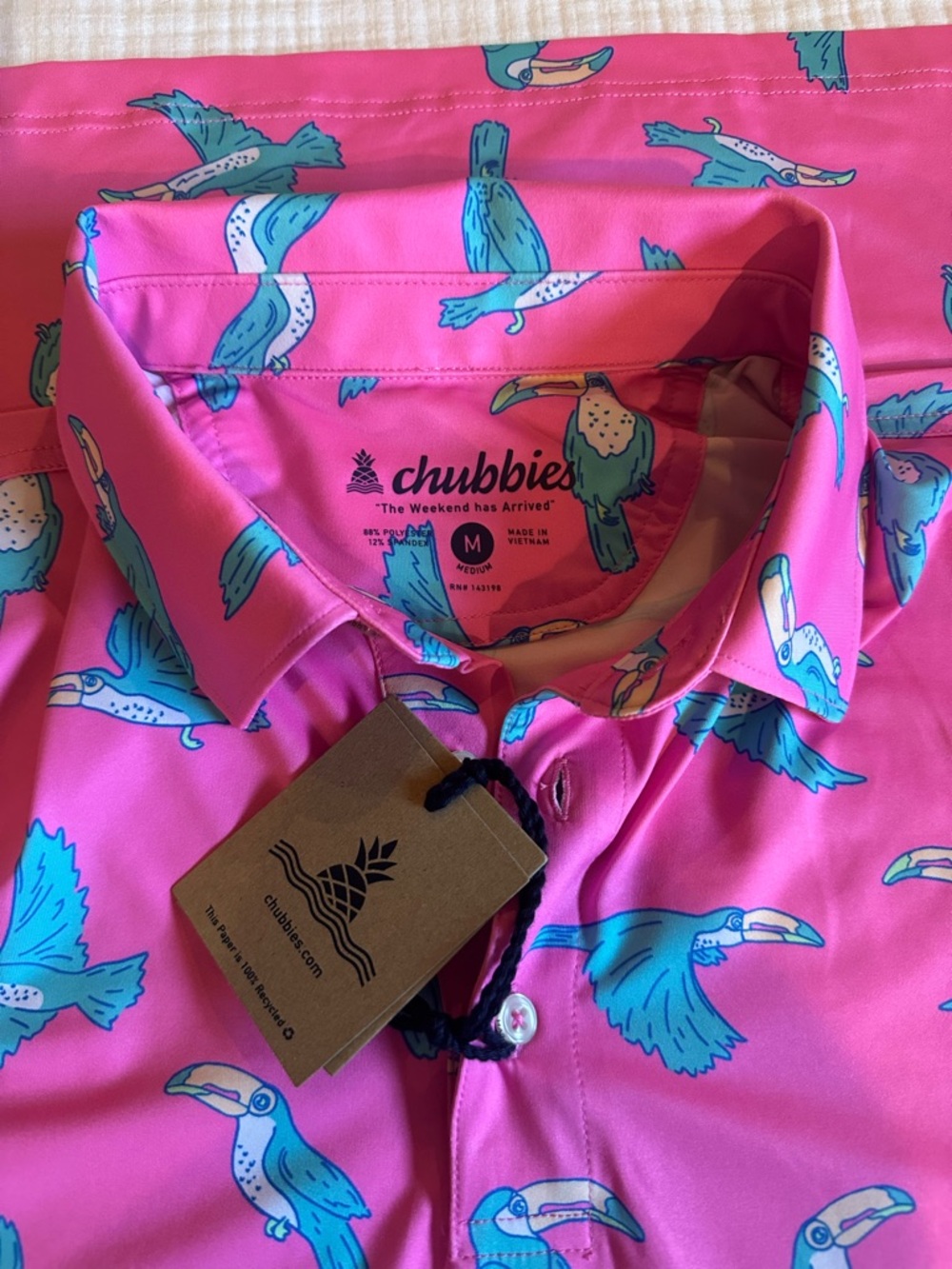 chubbies Men’s Pink Short-Sleeve Toucan Print Polo size medium